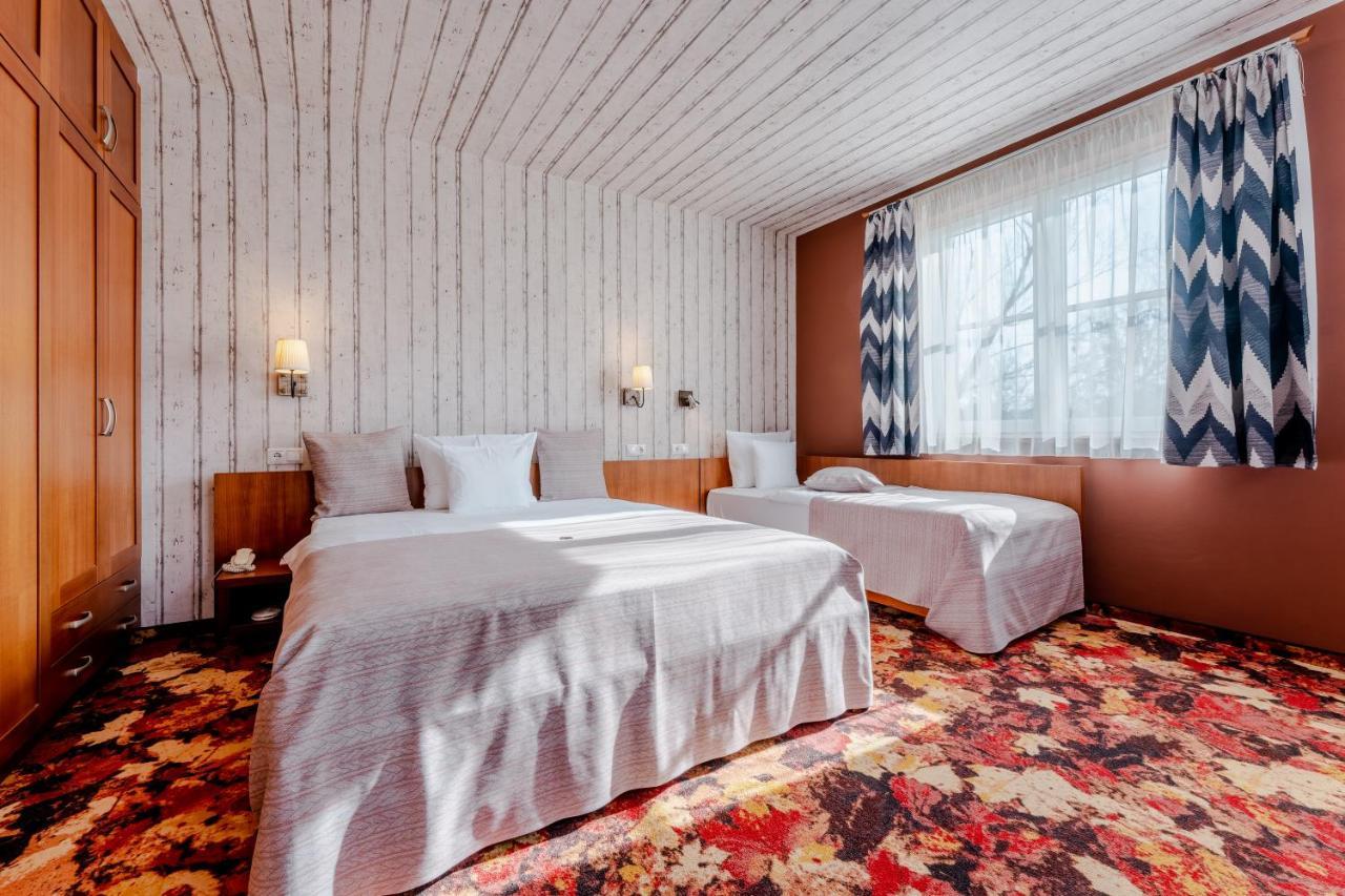 Hotel Lajta Park Mosonmagyarovar Room photo