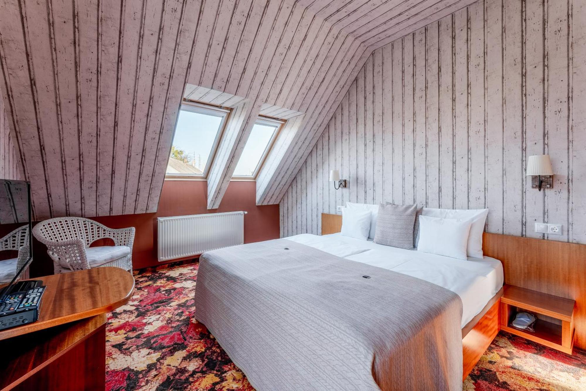Hotel Lajta Park Mosonmagyarovar Room photo
